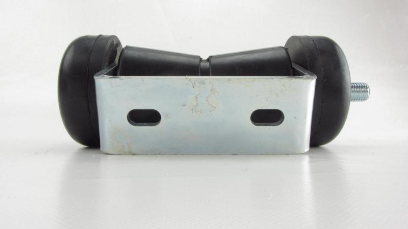 Kielrolle V-Form 130 mm + U-Halter und Endkappen